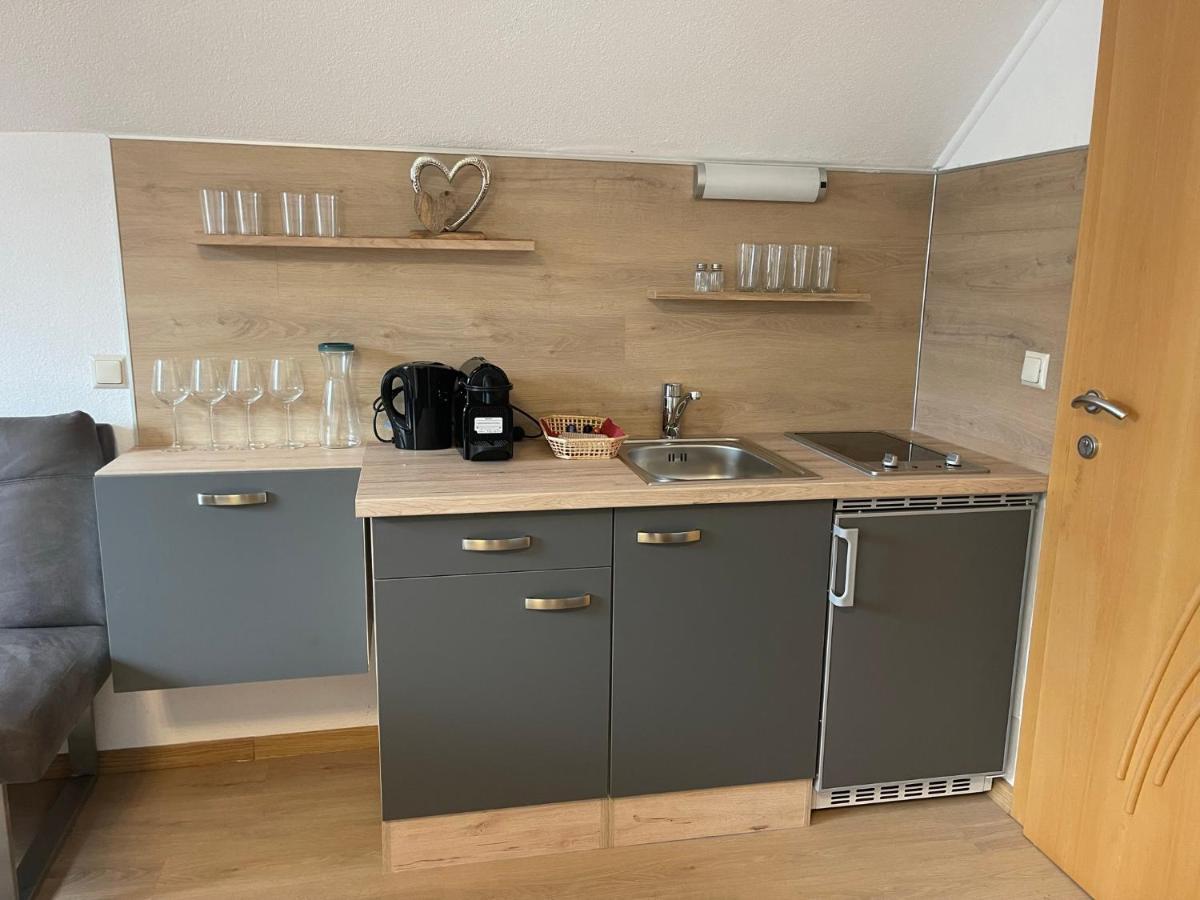 Haus Zum Glueck Apartman Reifnitz Kültér fotó