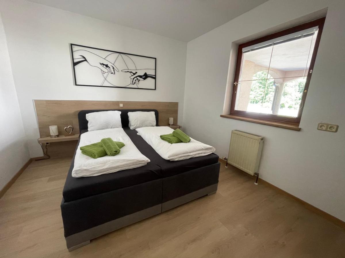 Haus Zum Glueck Apartman Reifnitz Kültér fotó